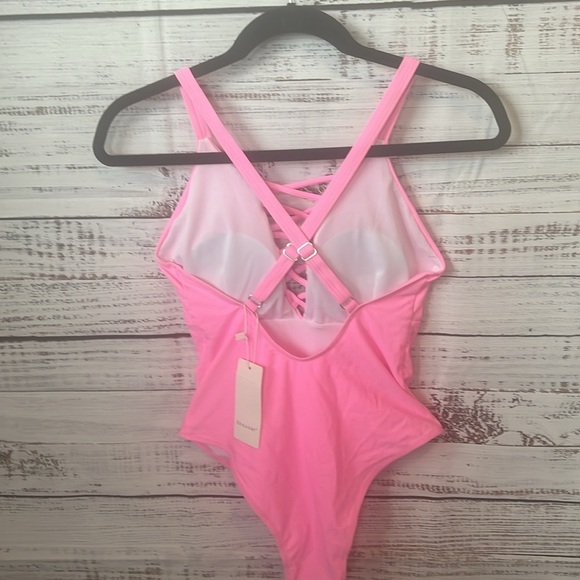 Ekouaer Women's Bathing Suit Plunge V Neck One Piece NWT - Picture 4 of 9